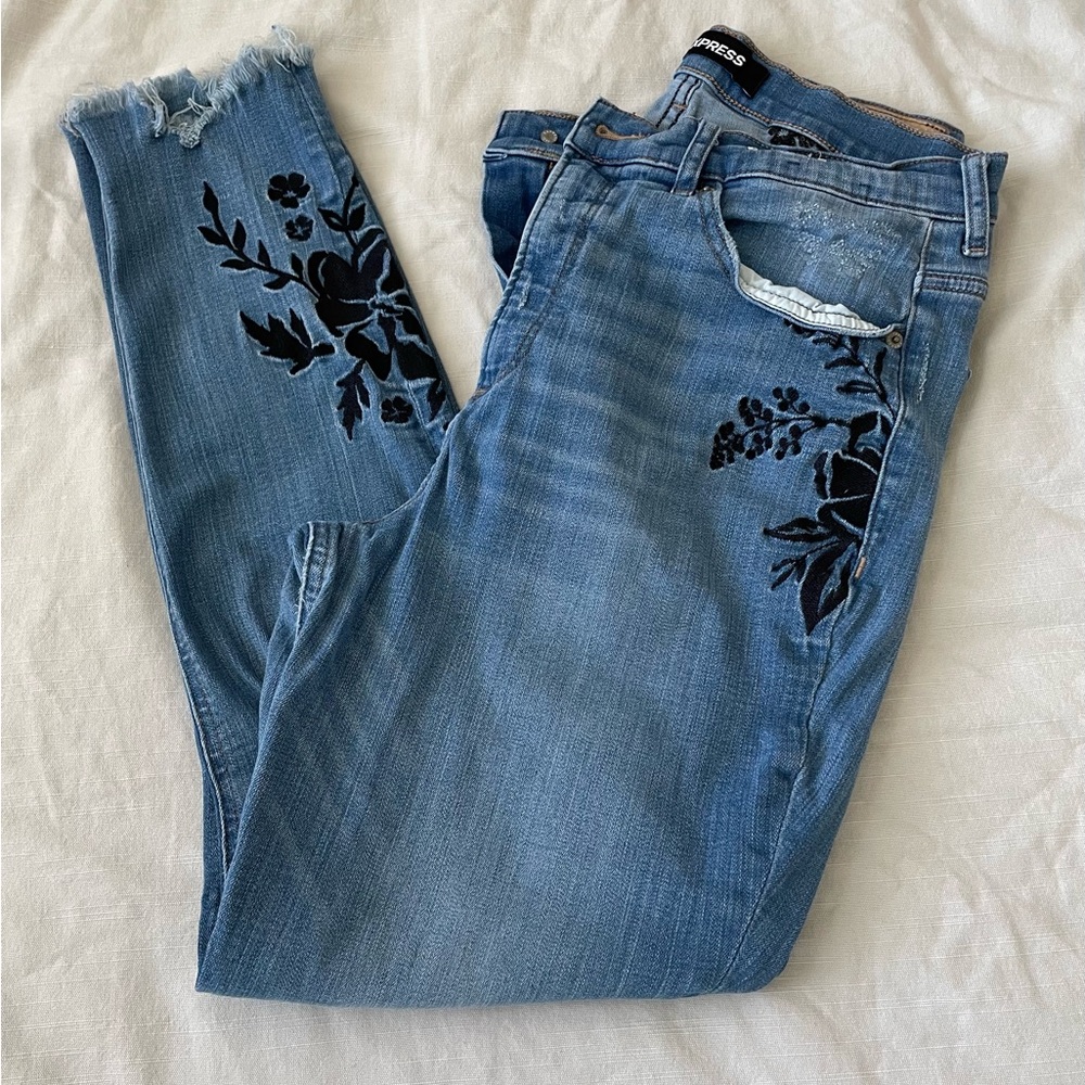 Express embroidered denim high waisted jeans